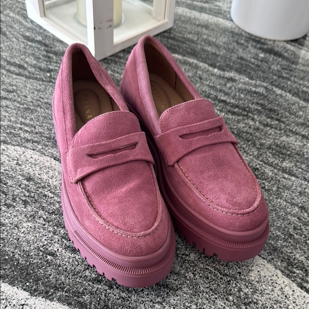 Women's Pink Suede Loafers